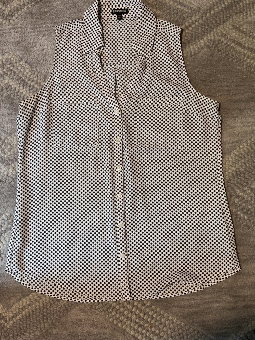 Express Sleeveless Black Dot Collared Button-Down Top